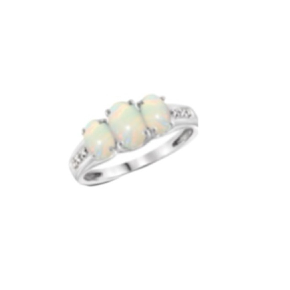 NWOT opal ring